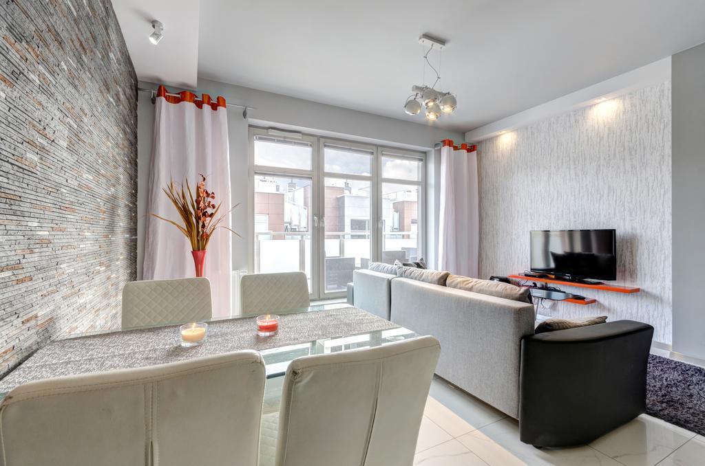 Dom & House Apartments - Marina Residence Sopot Bagian luar foto